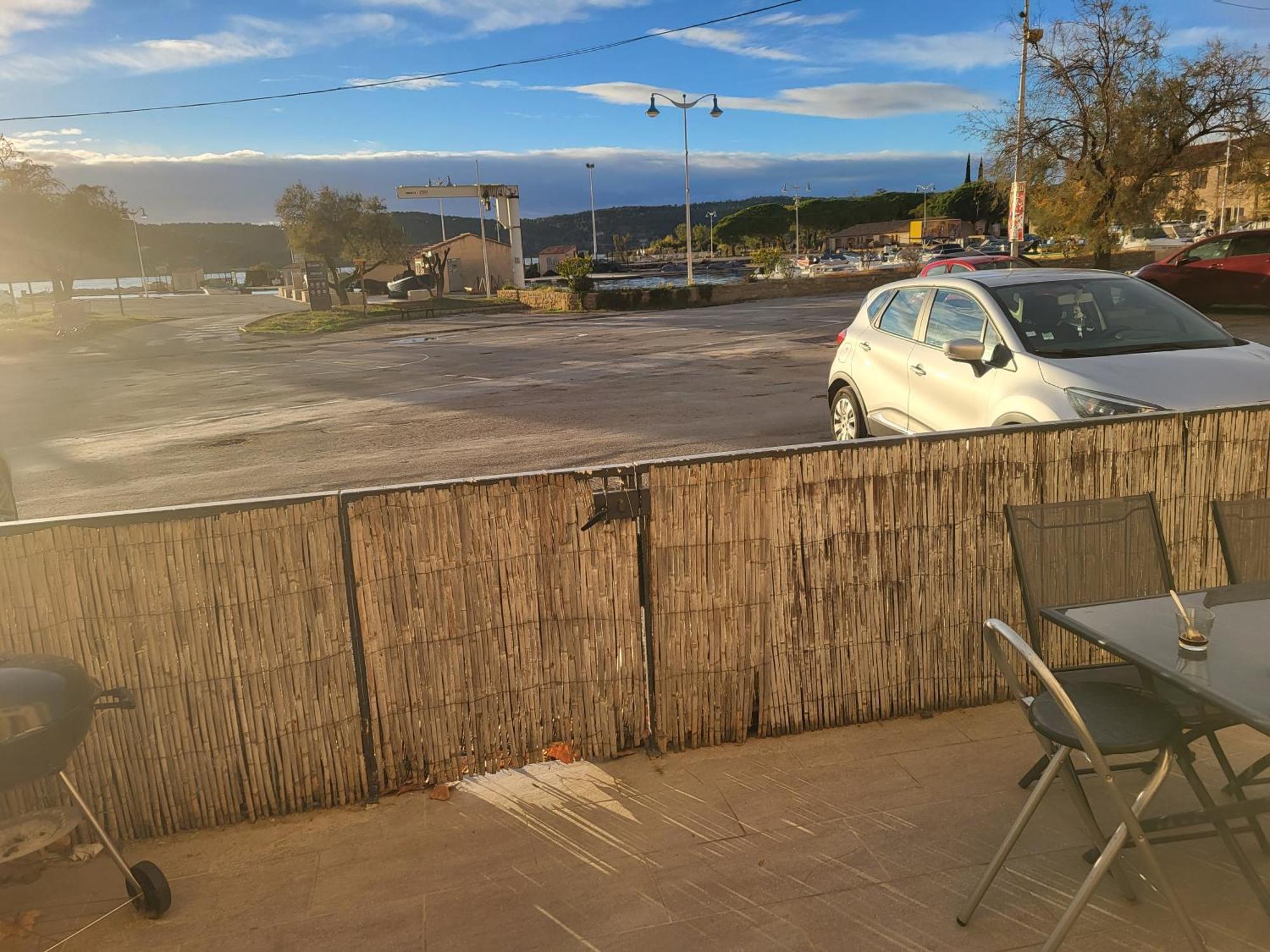 Jolie Maison Vue Sur Le Port Saint-Chamas Extérieur photo